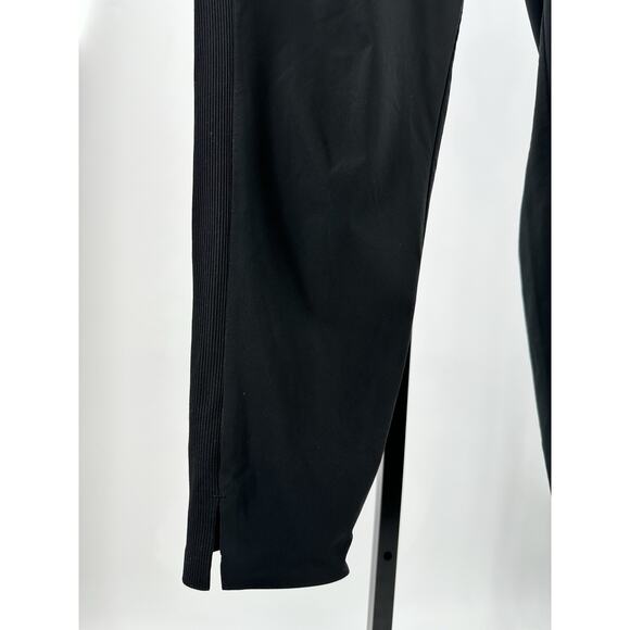 Athleta Brooklyn Ankle Pant Black Size 8 Women’s Slim Ankle Travel Work Pants - Picture 6 of 8